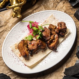 Шашлык из молодой свинины в гранатовом маринаде Шашлык из молодой свинины в гранатовом маринаде