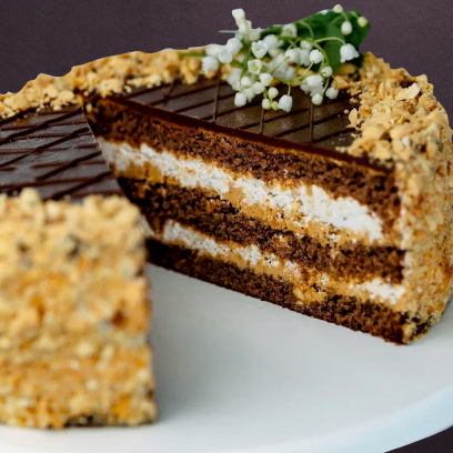 Торт Сникерс